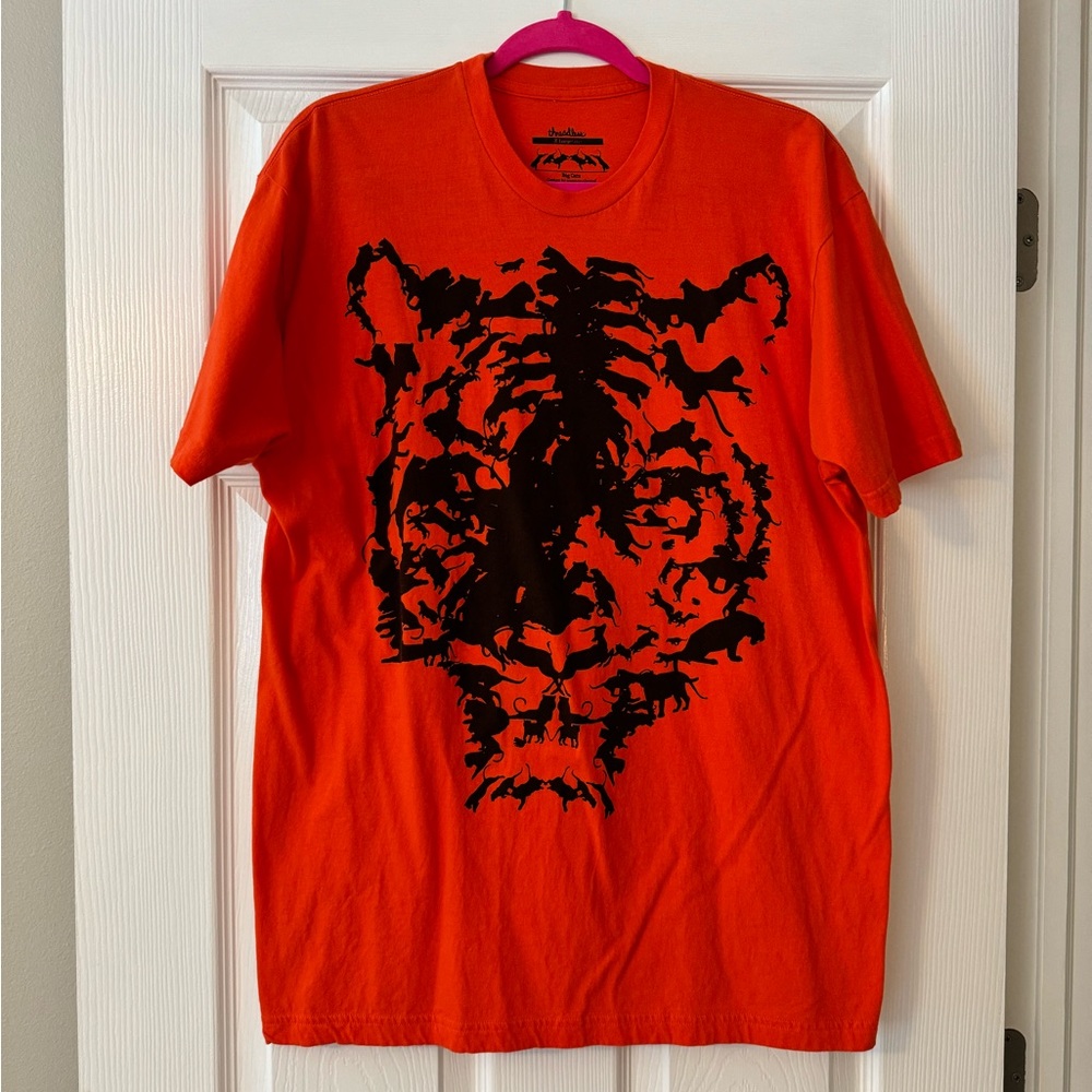 Threadless XL t-shirt